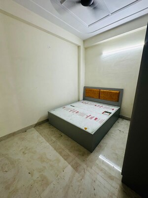 Bedroom in 2 BHK Builder Floor at Mayur Vihar 1 – for Rent