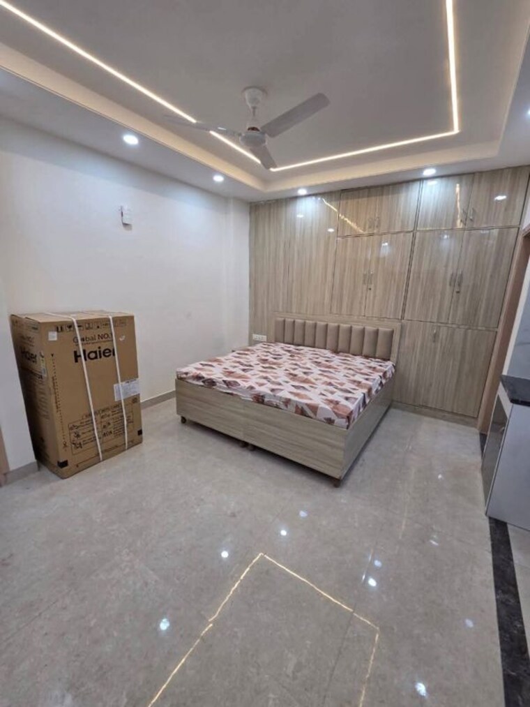 Bedroom, allure-homes 1 RK 600 Sq.Ft. Builder Floor In Sector 14 Gurgaon 10516907