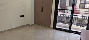 Room in 3 BHK Builder Floor at Palam Vihar Residents Association, Palam Vihar – for Rent