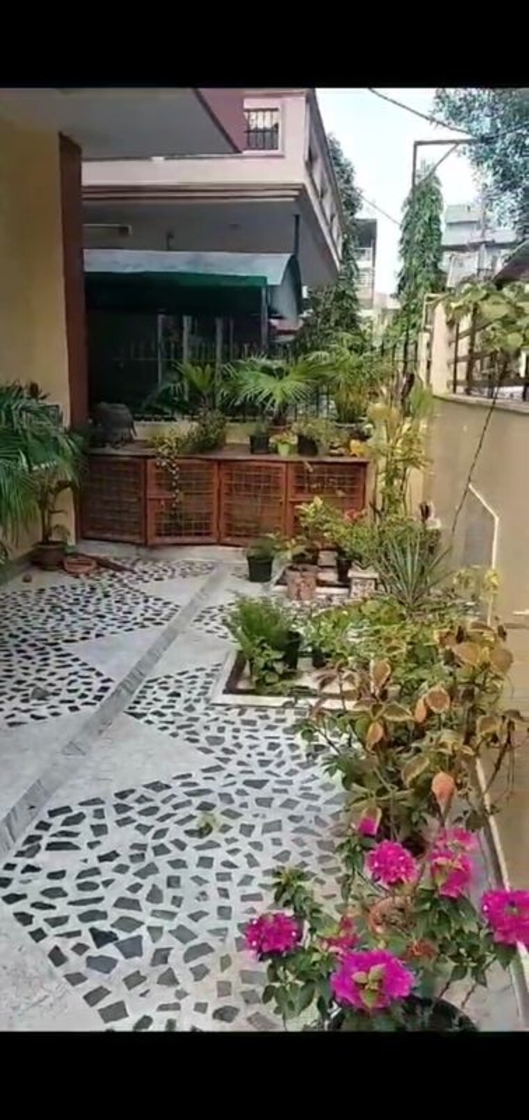 Balcony, palam-vihar-residents-association 3 Bedroom 1500 Sq.Ft. Builder Floor In Palam Vihar Gurgaon 10516924