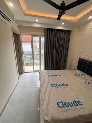 Bedroom in 1 RK Builder Floor at Ganga Complex Gurgaon, Sector 12 – for Rent