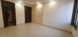 Room in 4 BHK Builder Floor at Palam Vihar Residents Association, Palam Vihar – for Rent