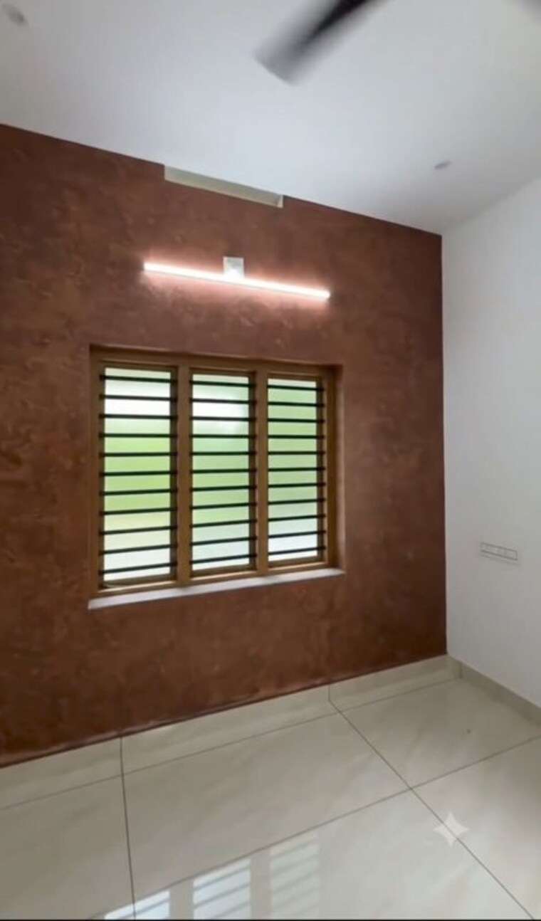 Room, mannuthy 5 Bedroom 2100 Sq.Ft. Independent House In Mannuthy Thrissur 10516940