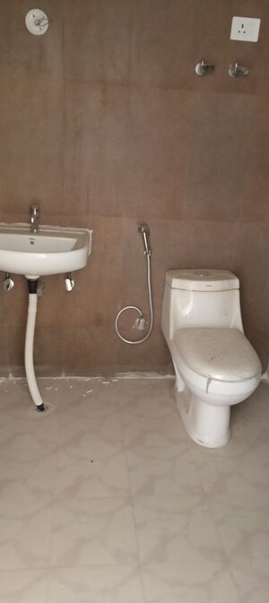 Bathroom in 2 BHK Apartment at Amrapali Zodiac, Sector 120 – for Sale