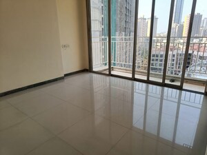 Room in 2 BHK Apartment at Sadguru Complex I, Goregaon East – for Rent