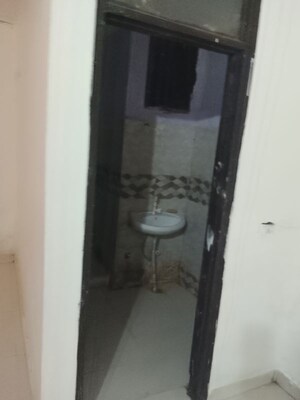  1 BHK Builder Floor at Sector 73 – for Rent