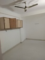 1 BHK + Study Room 500 Sq.Ft. Builder Floor in Sector 73