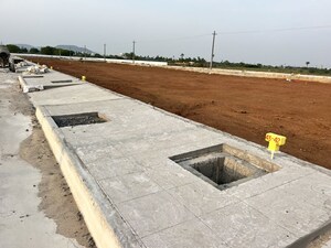  Plot For Sale in Pathapadu