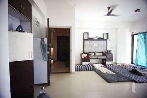 Team Area in 2 BHK Apartment at Tragad – for Sale