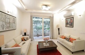 Living Room in 2 BHK Builder Floor at Sector 21 – for Rent