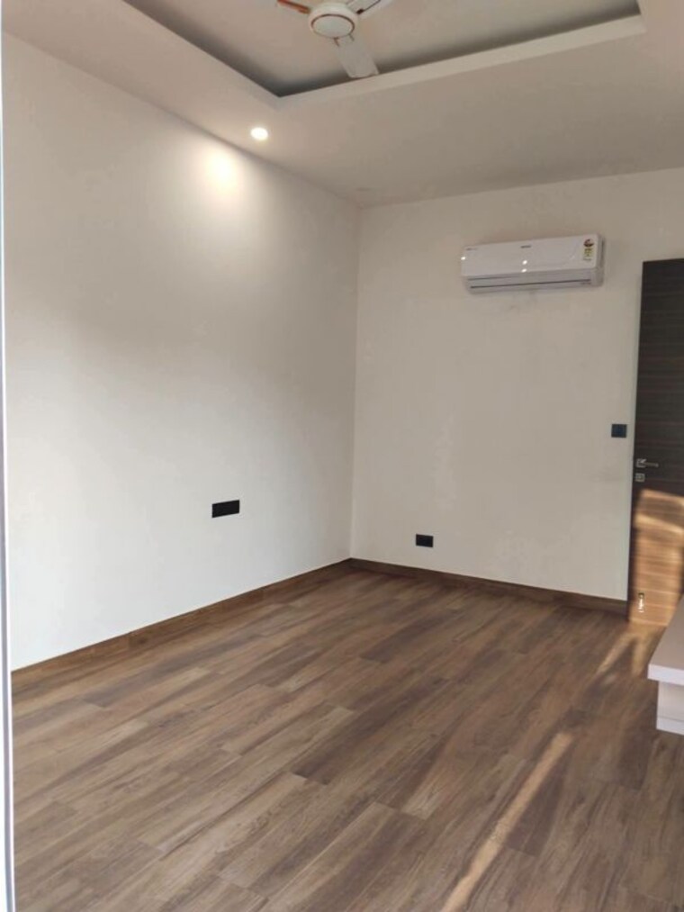 Room, godrej-habitat 3 Bedroom 2078 Sq.Ft. Apartment In Sector 3 Gurgaon 10517024