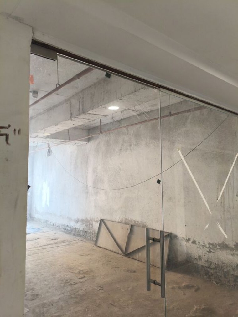 undefined, spectrum-metro Commercial Office Space 865 Sq.Ft. In Sector 75 Noida 10513533