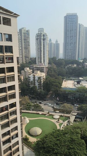  1 BHK Apartment at Je And Vee Om Trimurti, Malad East – for Rent