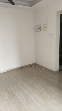 1 BHK Apartment For Rent in Je And Vee Om Trimurti