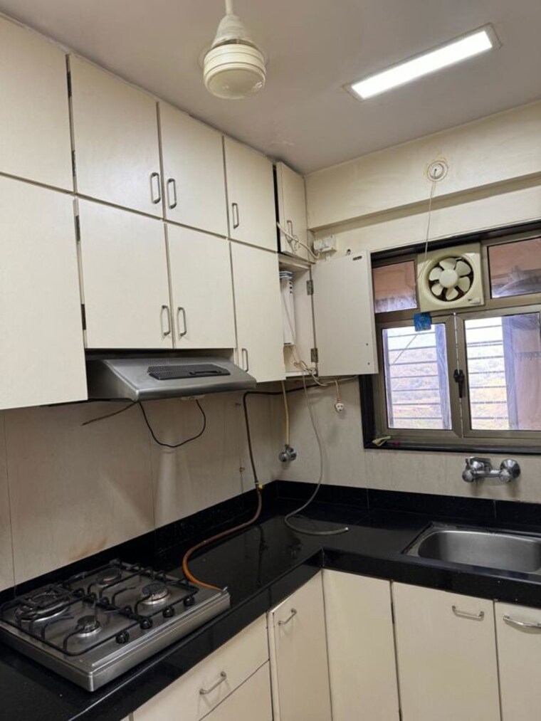 Kitchen, raheja-sherwood 3 Bedroom 1550 Sq.Ft. Apartment In Goregaon East Mumbai 10517041