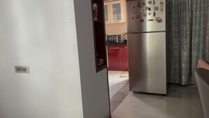 Room in 3 BHK Apartment at Madhapur – for Sale