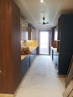 Building Lobby in 2 BHK Builder Floor at Palam Vihar Residents Association, Palam Vihar – for Rent