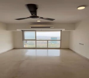 2 BHK Apartment For Rent in Omkar Veda Exclusive, Parel
