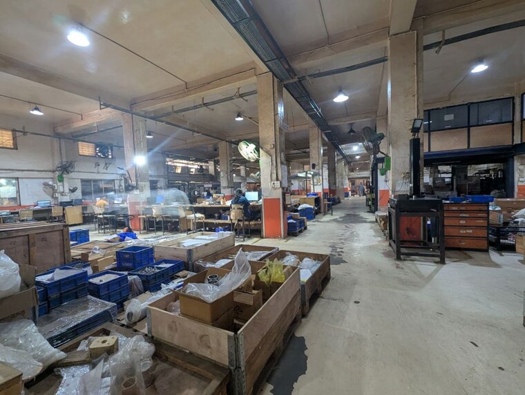 Living Room, vasai east Commercial Warehouse 10000 Sq.Ft. In Vasai East Palghar 10517101