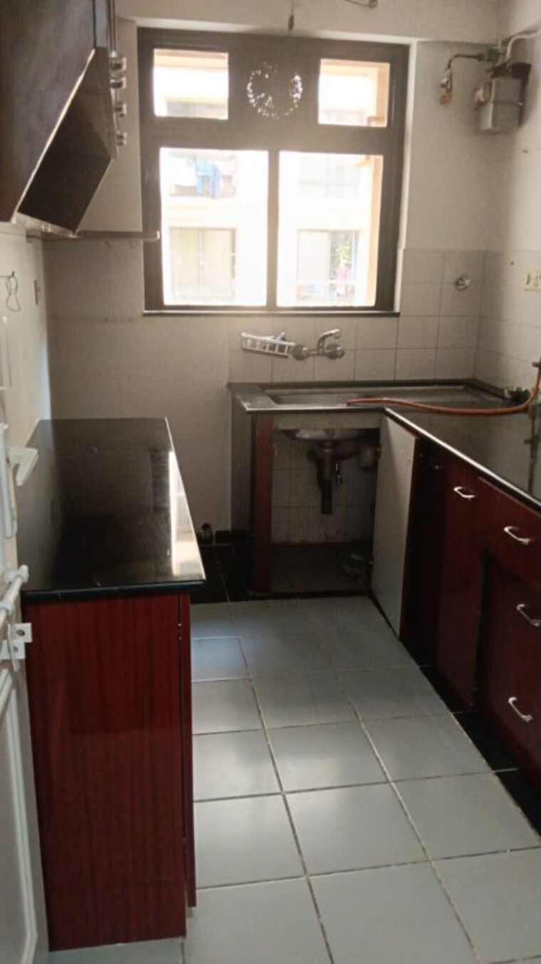Kitchen, hiranandani-estate 1 Bedroom 450 Sq.Ft. Apartment In Ghodbunder Road Thane 10517100