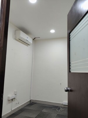 Room in  Office Space at Madhapur – for Rent