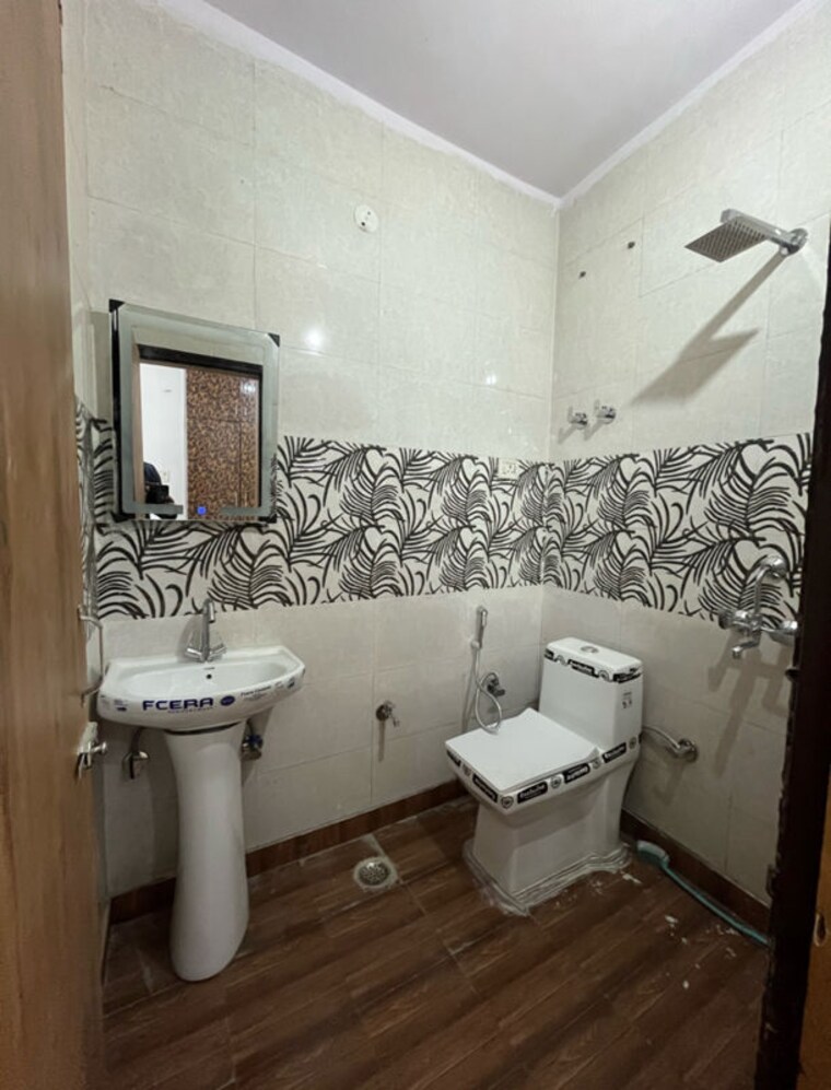 Bathroom, charms-castle 2 Bedroom 950 Sq.Ft. Apartment In Raj Nagar Extension Ghaziabad 10517135