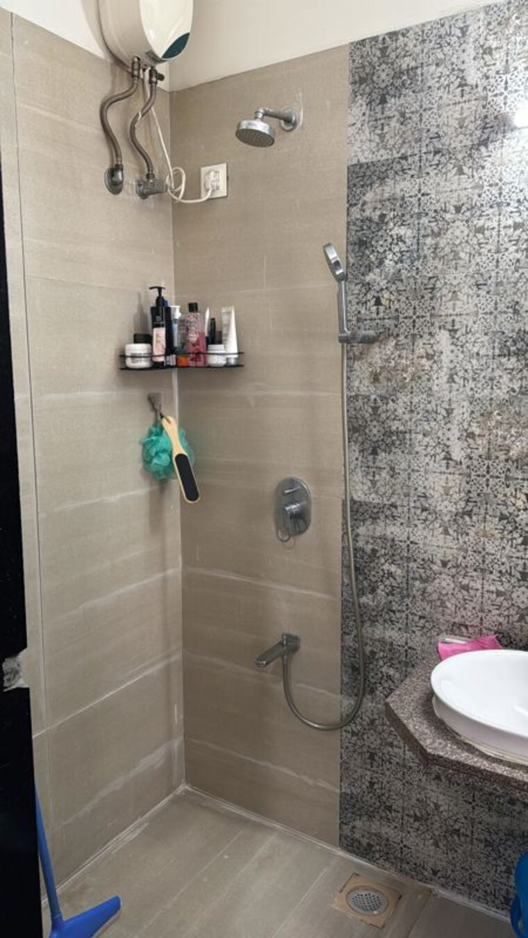 Bathroom, yash-orion 2 Bedroom 1050 Sq.Ft. Apartment In Goregaon East Mumbai 10517141