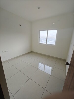 Room in 2 BHK Apartment at Prestige Finsbury Park Regent, Bagaluru – for Sale