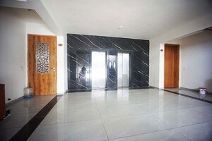 Room in 3 BHK Apartment at Raysan – for Sale