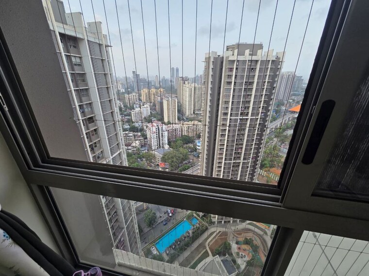 Balcony, kalpataru-paramount 2 Bedroom 730 Sq.Ft. Apartment In Kapur Bawdi Thane 10517165