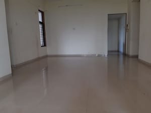 Room in 2 BHK Apartment at Lodha Paradise, Majiwada – for Rent