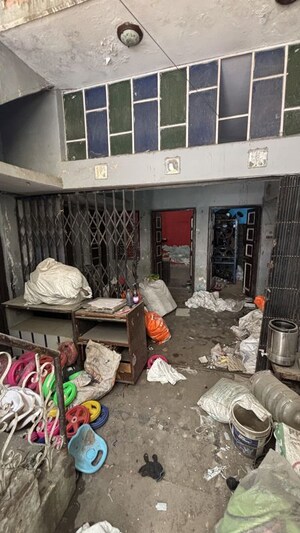  Warehouse – Exterior View View at Geeta Colony - for Rent