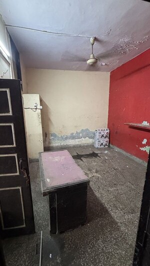  Warehouse For Rent in Geeta Colony
