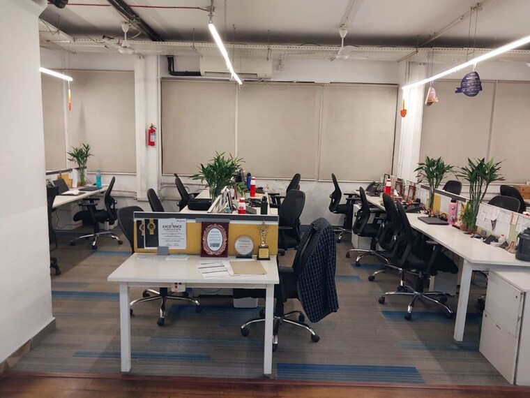 Gym, jhandewalan Commercial Office Space 6500 Sq.Ft. In Jhandewalan Delhi 10511823