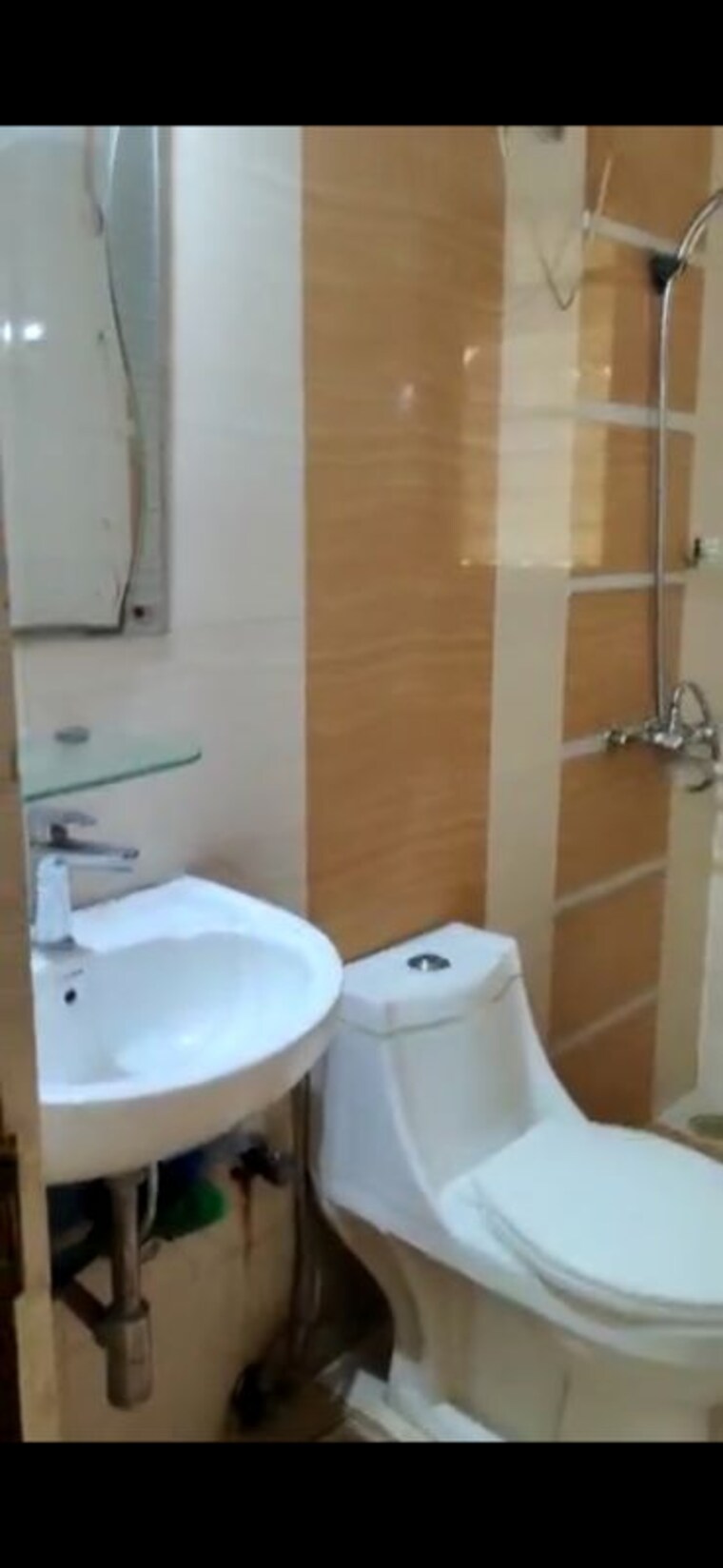 Bathroom, anmol-towers 3 Bedroom 1390 Sq.Ft. Apartment In Goregaon West Mumbai 10517196