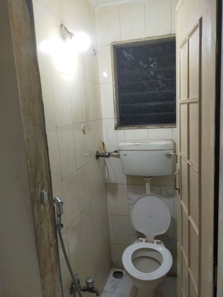 Bathroom, kesar-exotica 2 Bedroom 1200 Sq.Ft. Apartment In Kharghar Sector 10 Navi Mumbai 10517206