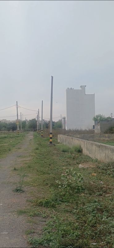 Plot For Sale in Rohini Sector 34