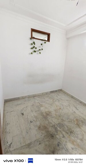 Room in 2 BHK Builder Floor at Shaheen Bagh – for Sale