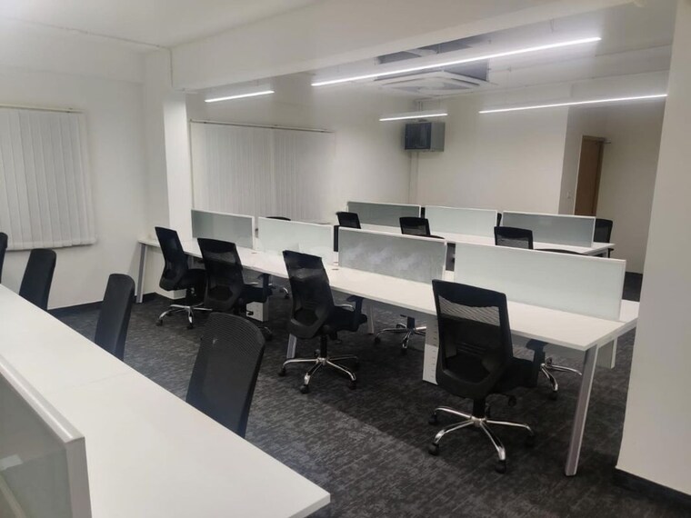 Team Area, south tukoganj Commercial Office Space 1500 Sq.Ft. In South Tukoganj Indore 10517248