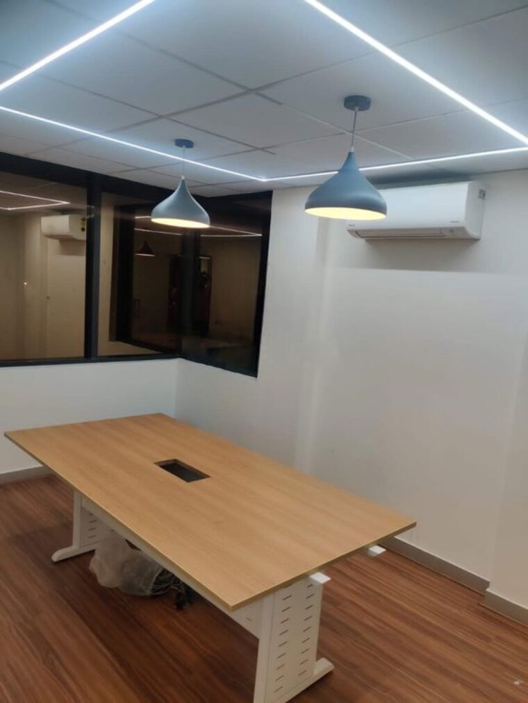 Team Area, south tukoganj Commercial Office Space 1500 Sq.Ft. In South Tukoganj Indore 10517248