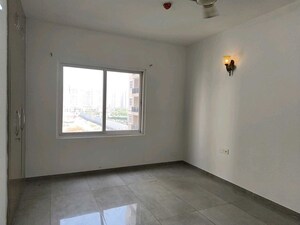 Room in 3 BHK Builder Floor at Sector 22 – for Rent