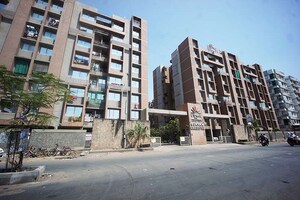 2 BHK Apartment For Sale in Vastral