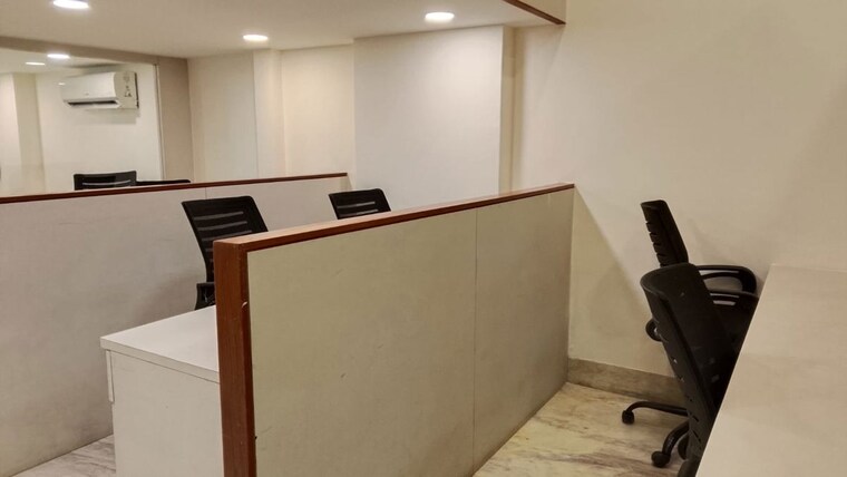 Team Area, laxmi-plaza-andheri Commercial Office Space 650 Sq.Ft. In Andheri West Mumbai 10517265