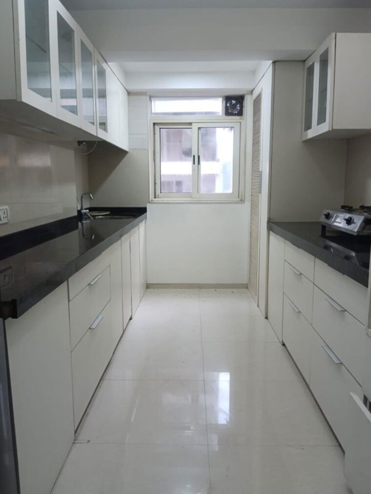 Kitchen, cosmos-majestic 2 Bedroom 990 Sq.Ft. Apartment In Prabhadevi Mumbai 10517266