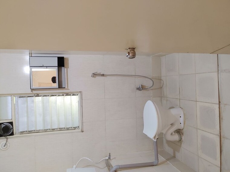 Bathroom, mittal-sun-grandeur 2 Bedroom 1000 Sq.Ft. Apartment In Bavdhan Pune 10517292