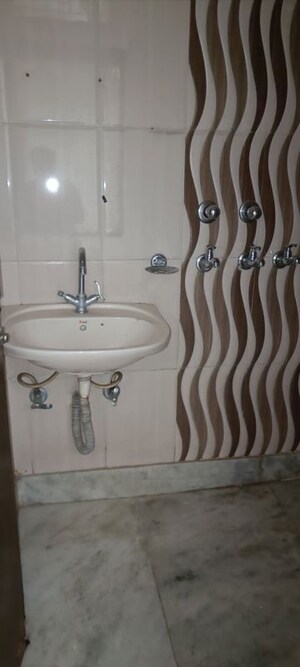 Bathroom in 3 BHK Independent House at Rohini Sector 8 – for Rent