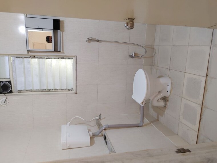 Bathroom, mittal-sun-grandeur 3 Bedroom 1500 Sq.Ft. Apartment In Bavdhan Pune 10517306