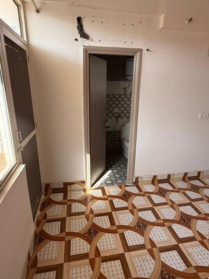 Living Room in 4 BHK Apartment at M R Platinum 321, Raj Nagar Extension – for Rent