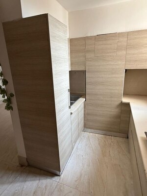 Bathroom in 4 BHK Apartment at M R Platinum 321, Raj Nagar Extension – for Rent