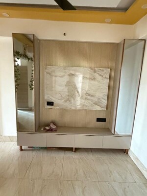 Bathroom in 4 BHK Apartment at M R Platinum 321, Raj Nagar Extension – for Rent